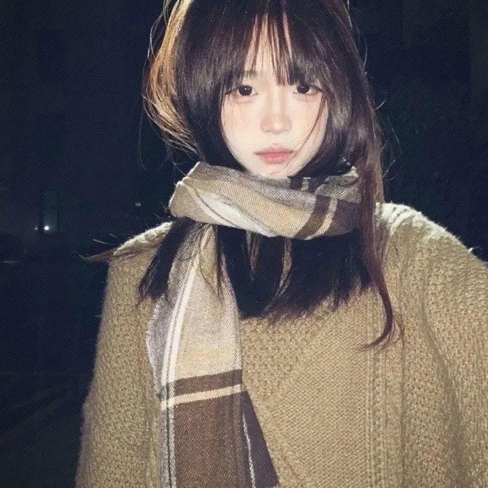 小姐姐请回答 海报