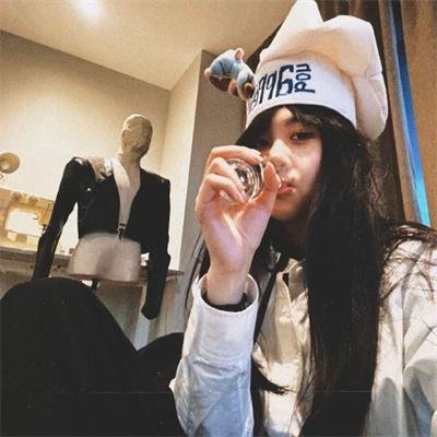 新婚甜心是同事 海报